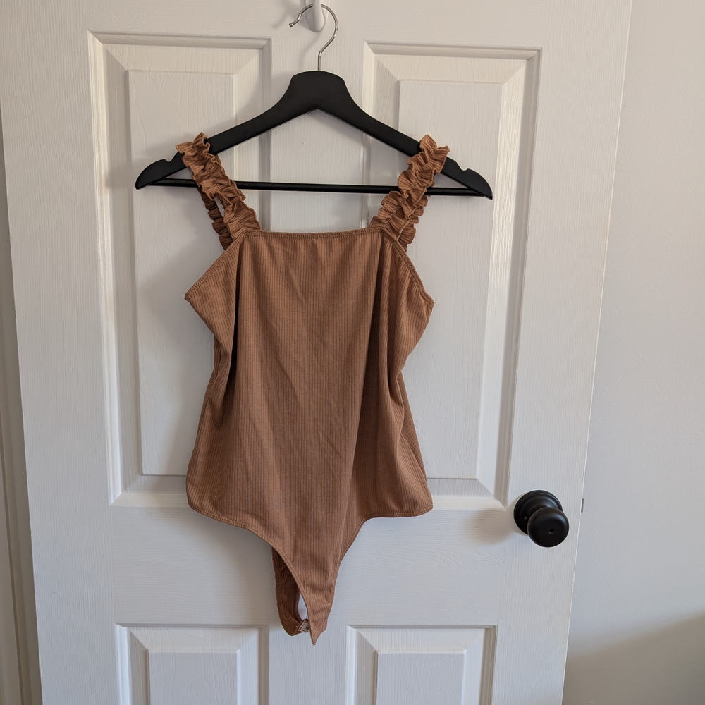 NWT Saints 21 Women's Slim Ribbed Tank Bodysuit in Warm Camel